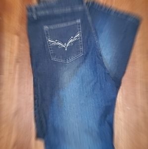 Women's plus size jeans.
